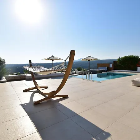Kallixeni Villa *