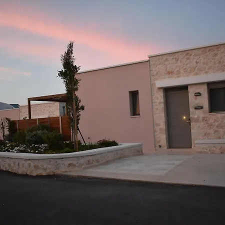 Kallixeni Villa *